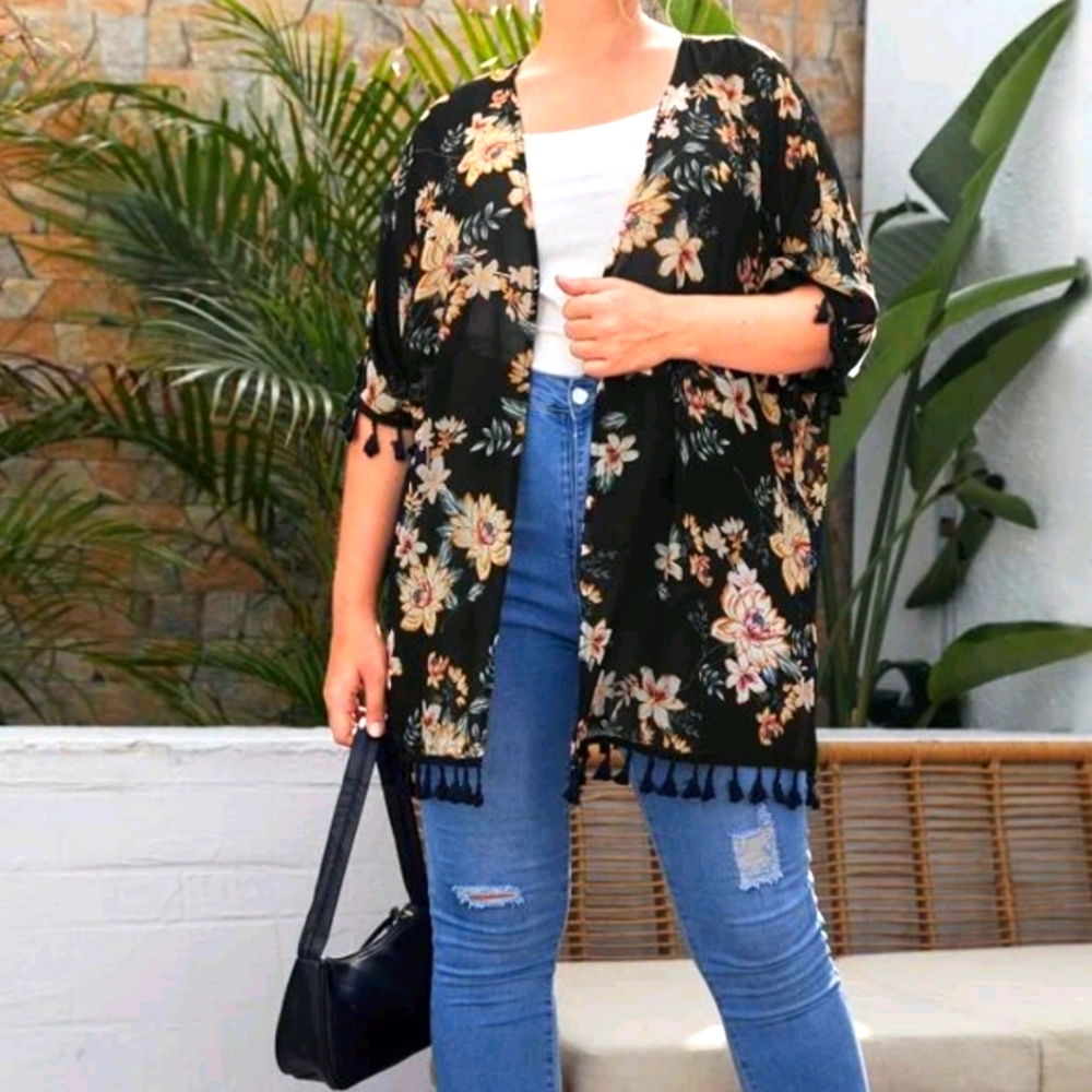 SHEIN Plus Floral Tassel Trim Kimono 2XL